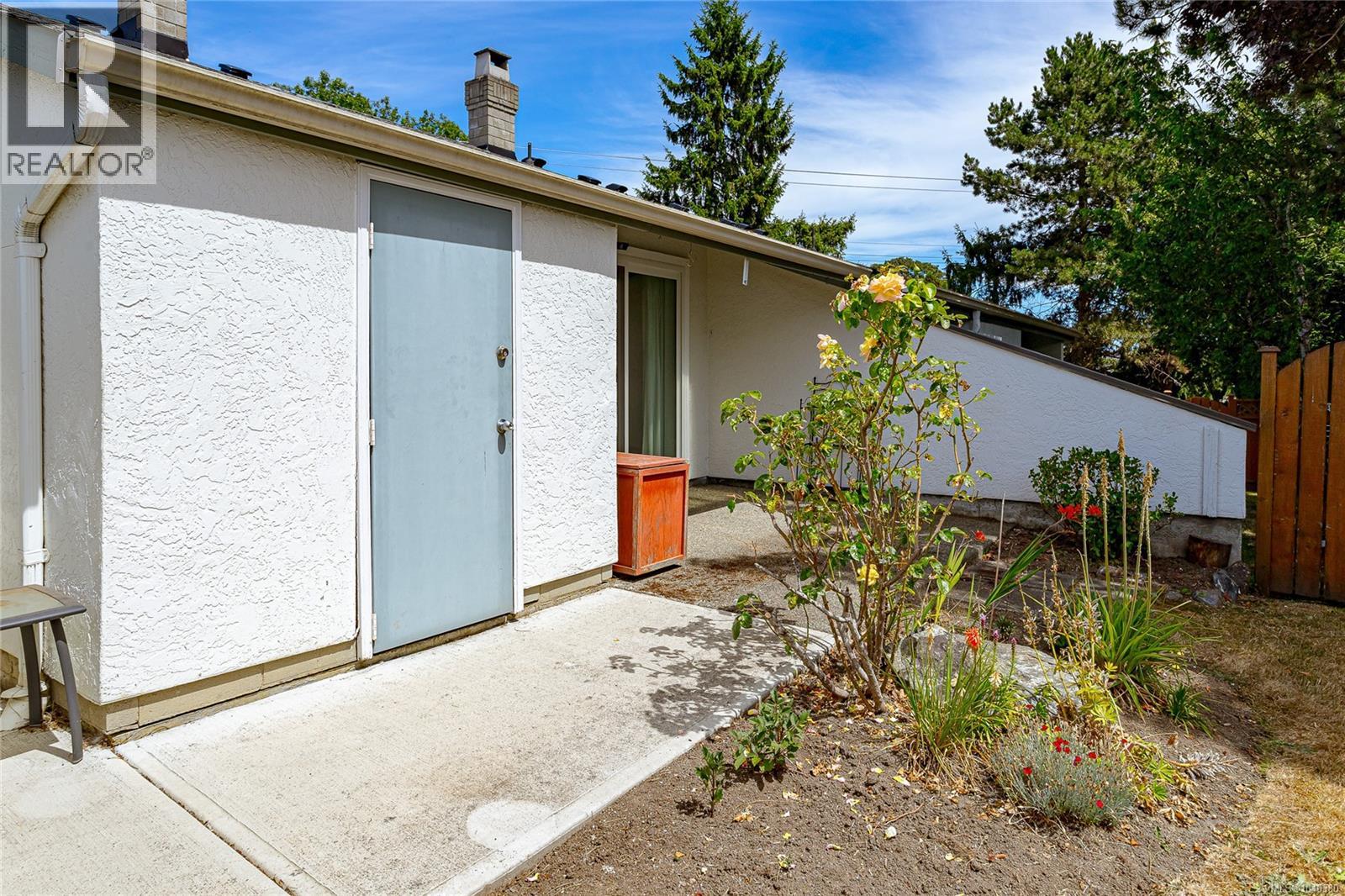 #2 4140 Interurban Rd - 36