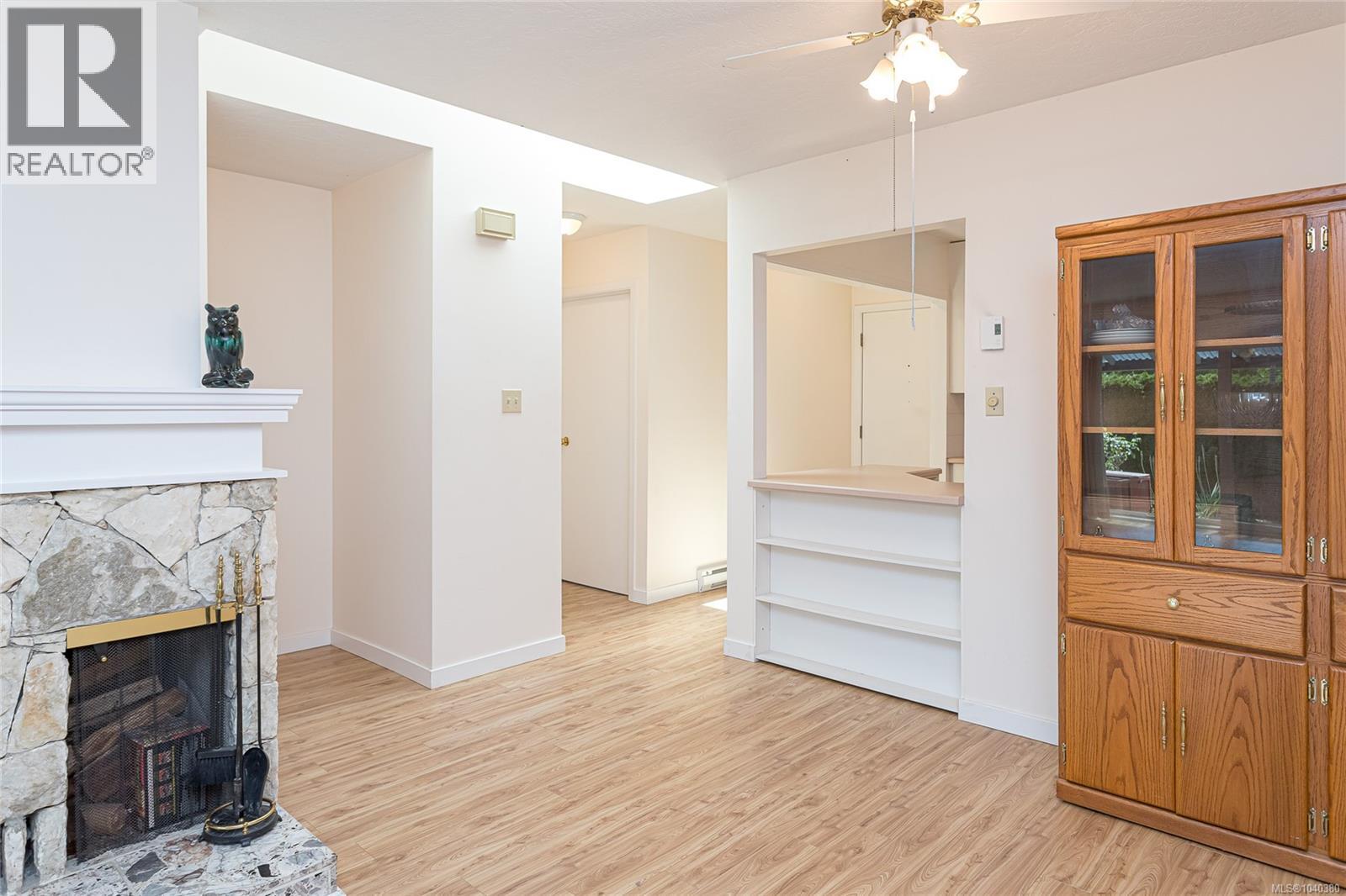 #2 4140 Interurban Rd - 17