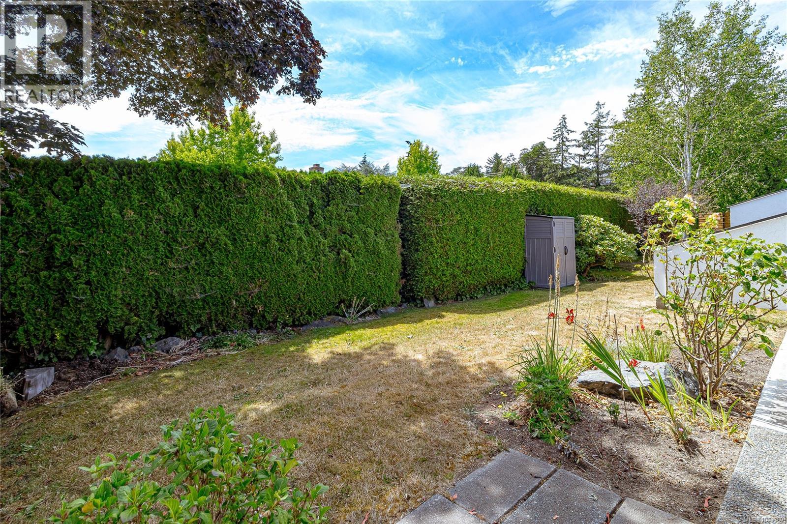 #2 4140 Interurban Rd - 40