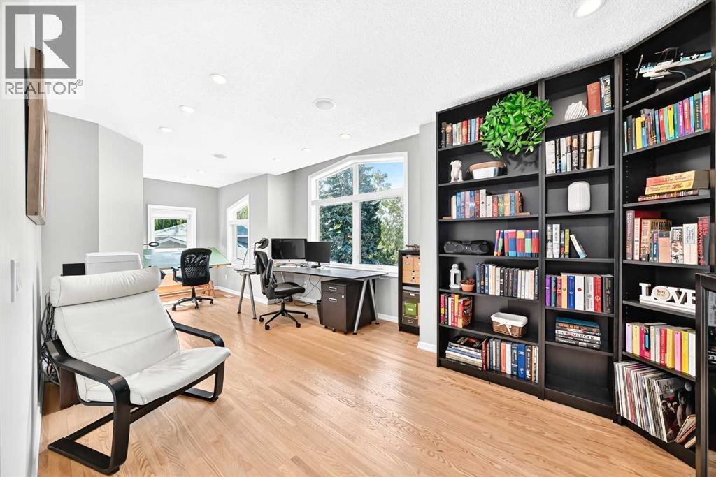10416 Mapleridge Crescent SE - Image 31