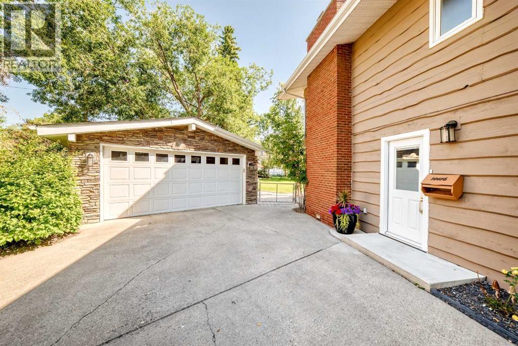 10416 Mapleridge Crescent SE - Image 41