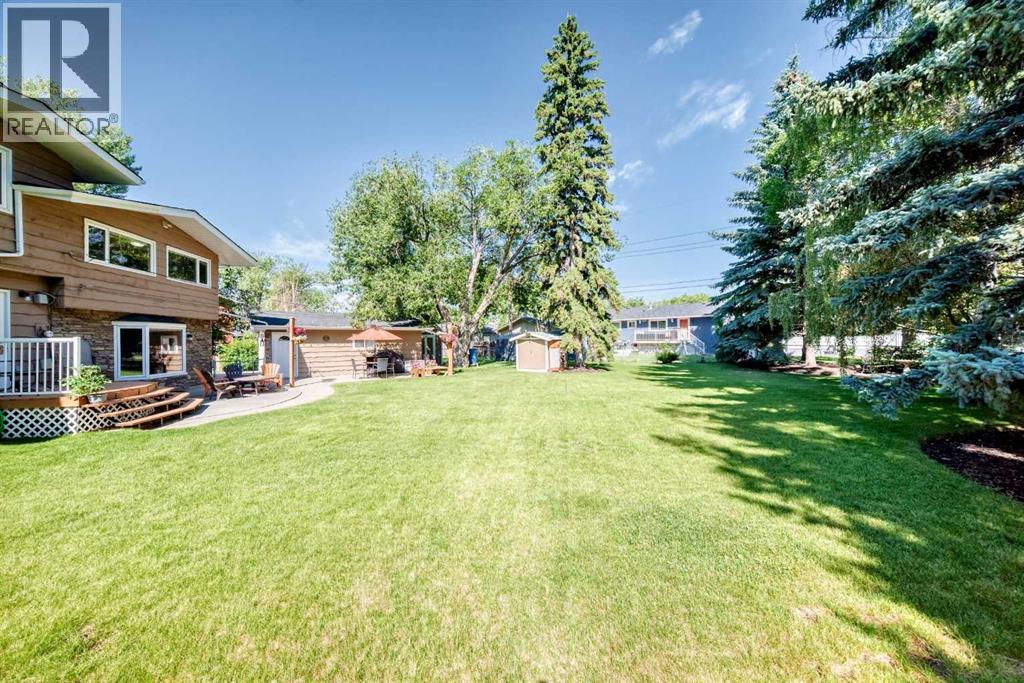 10416 Mapleridge Crescent SE - Image 47