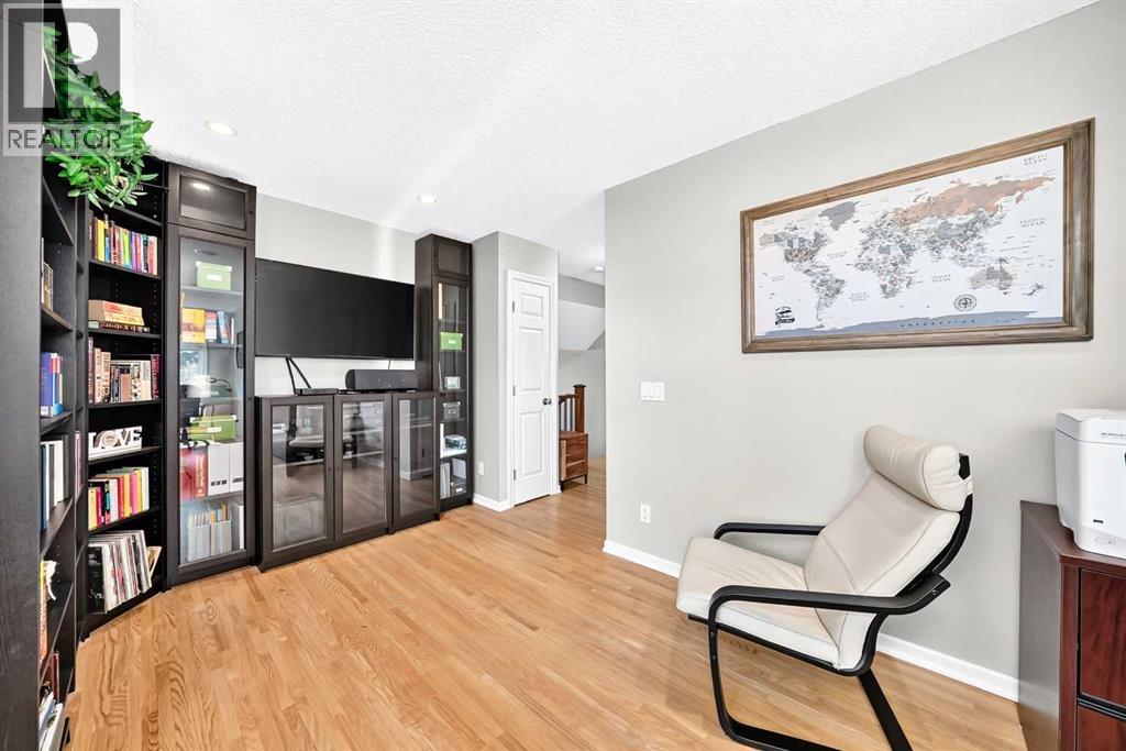 10416 Mapleridge Crescent SE - Image 33