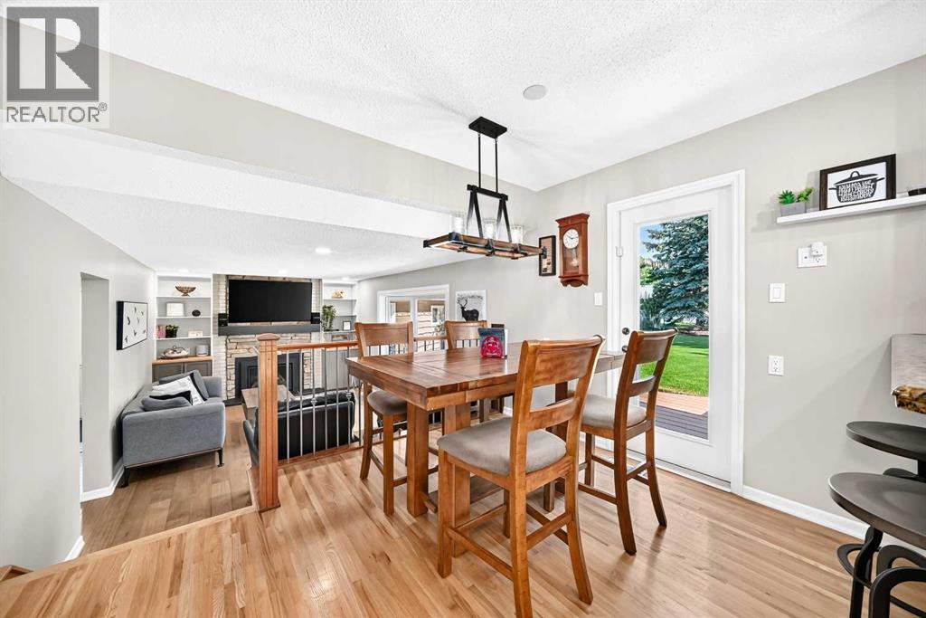 10416 Mapleridge Crescent SE - Image 19