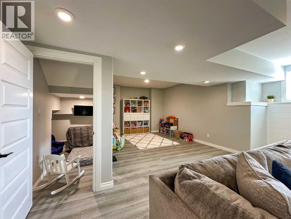2 Hidden Valley Close - 37