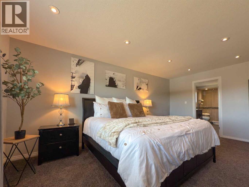 2 Hidden Valley Close - 25