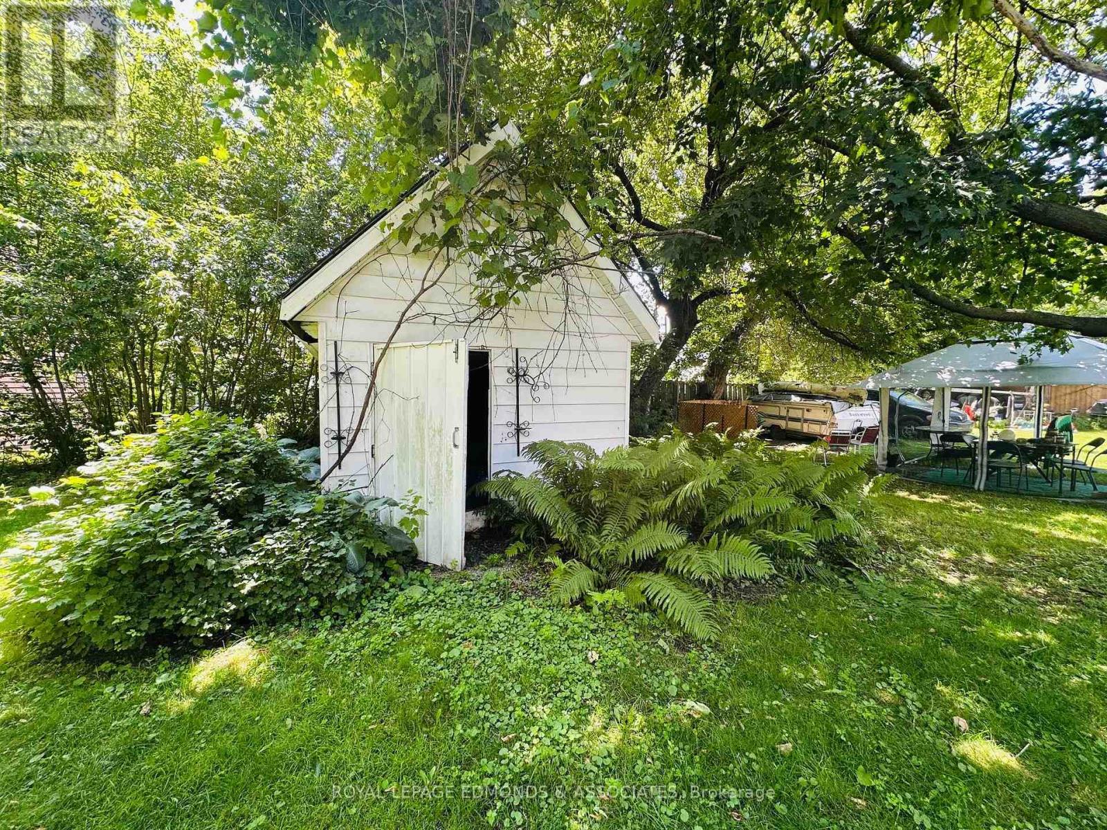 146 MARY STREET - 42