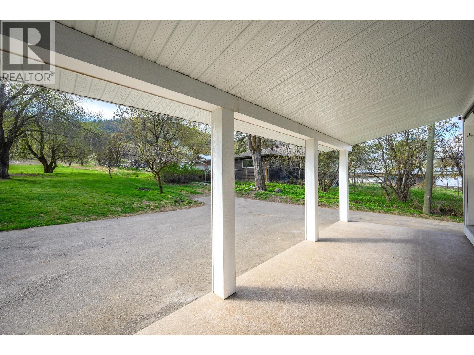 7778 Okanagan Landing Road - 27