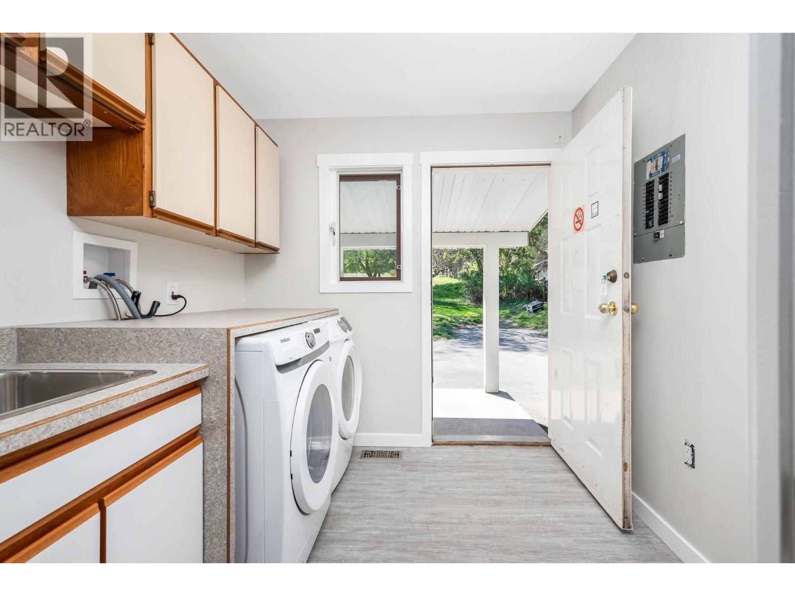 7778 Okanagan Landing Road - 24