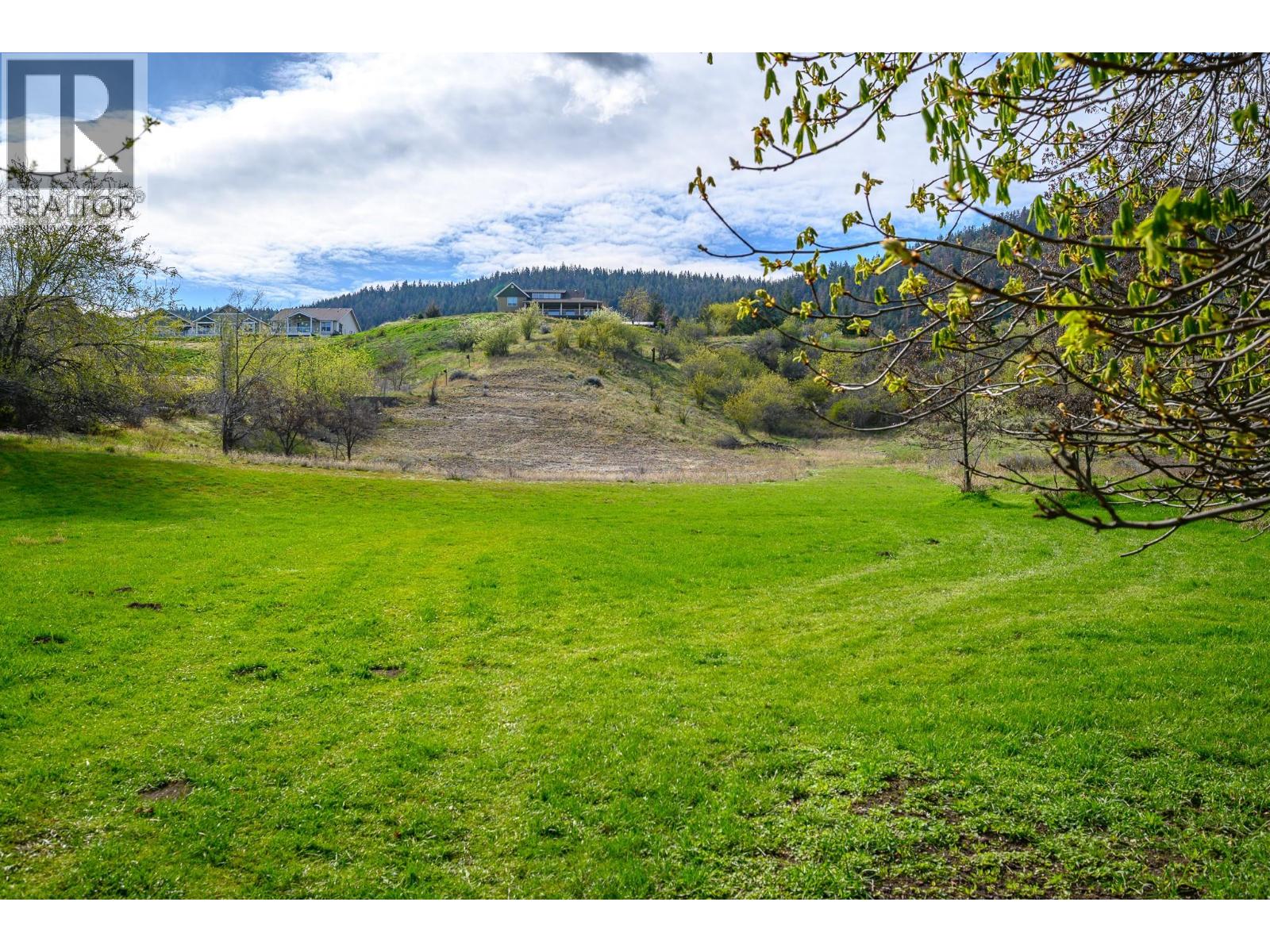 7778 Okanagan Landing Road - 35