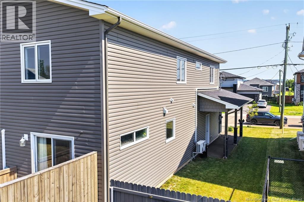438 Maplehurst Drive - 5
