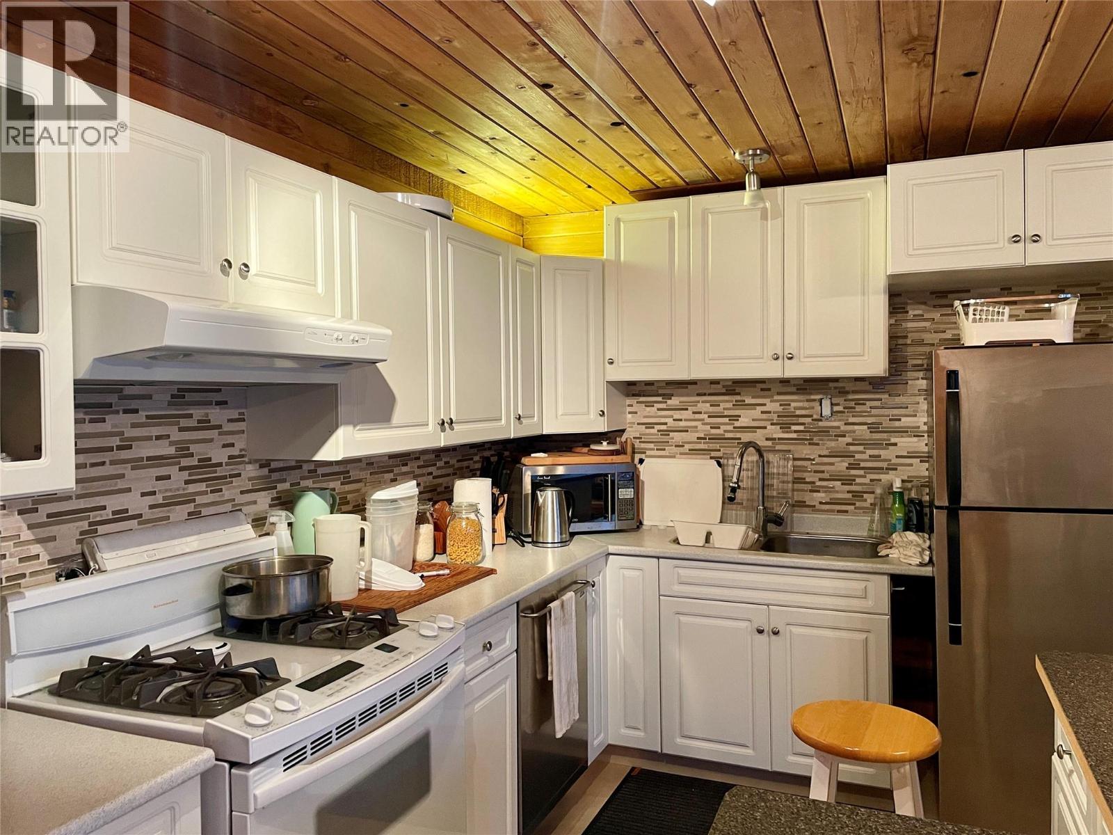 31 Lime Cliffs Beach - 8