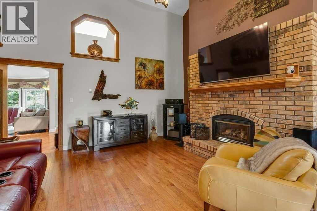 63 Edenstone Way NW - 16