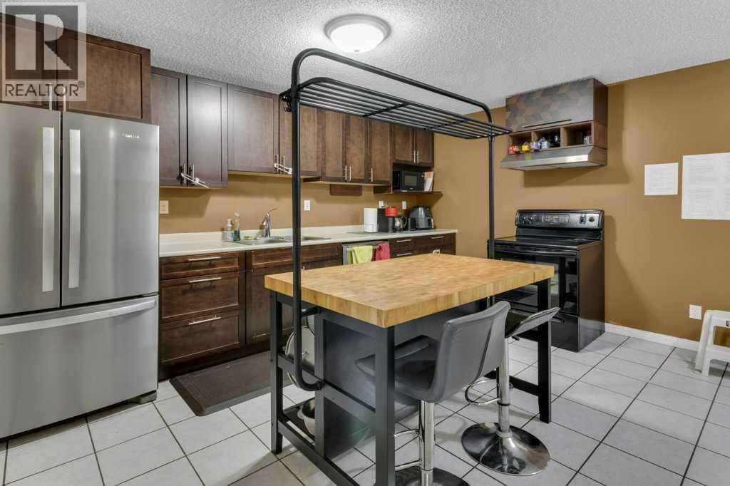 63 Edenstone Way NW - 30