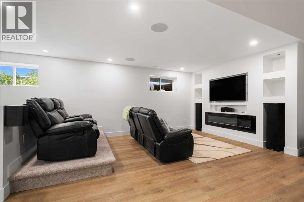 530155 88 Street E - 35