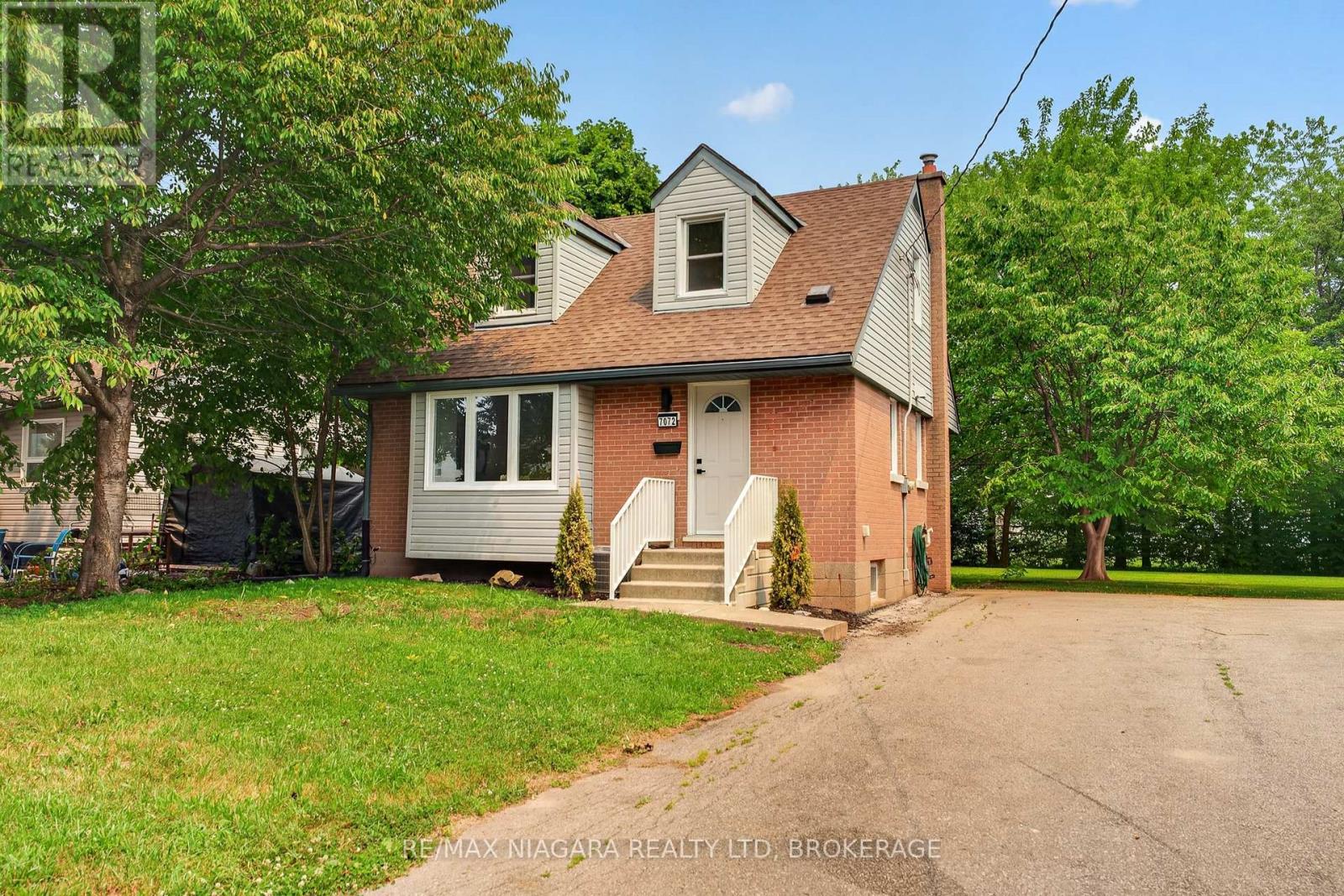 7072 DELL AVENUE - 1