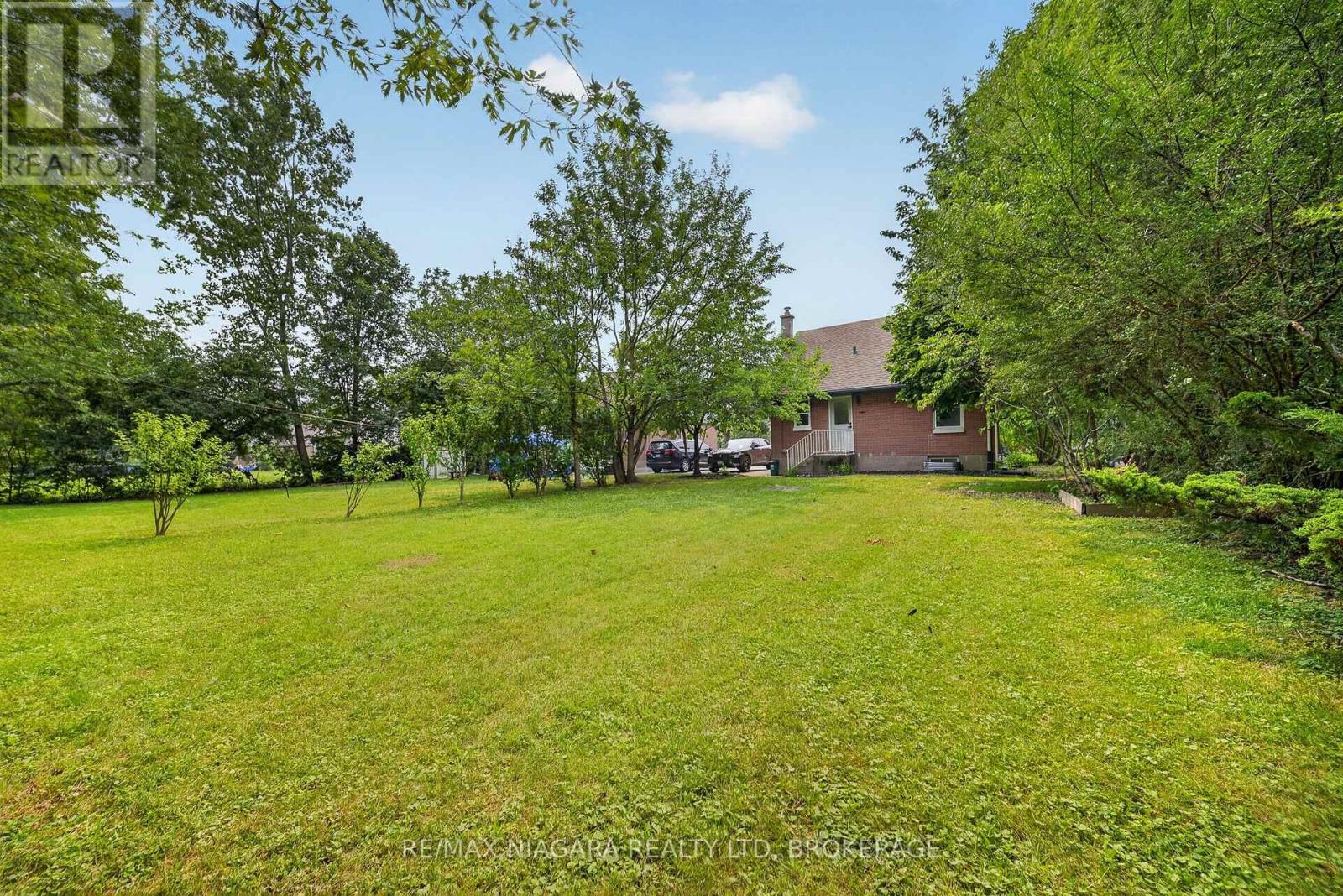 7072 DELL AVENUE - 34