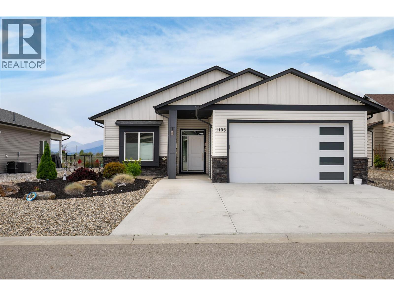 1105 11 Avenue, Vernon — photo 3