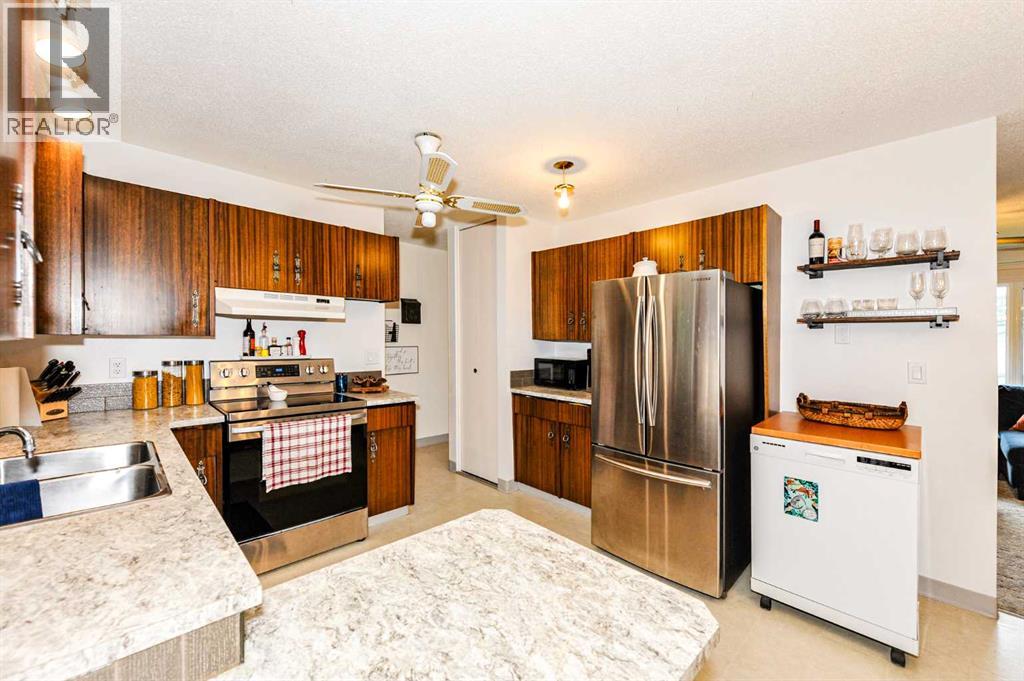 6314 44A Avenue - 14