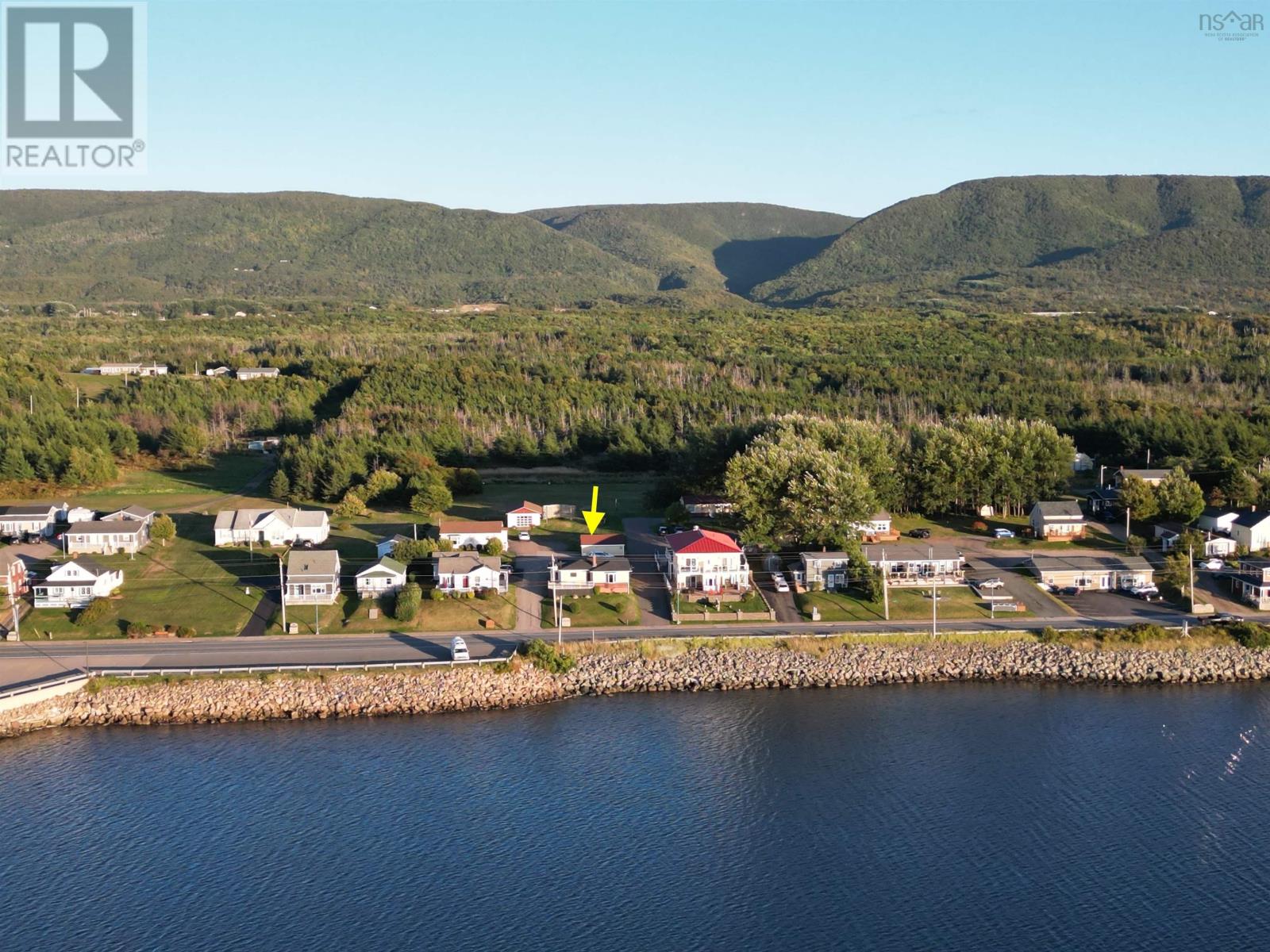 15052 Cabot Trail Road - 3