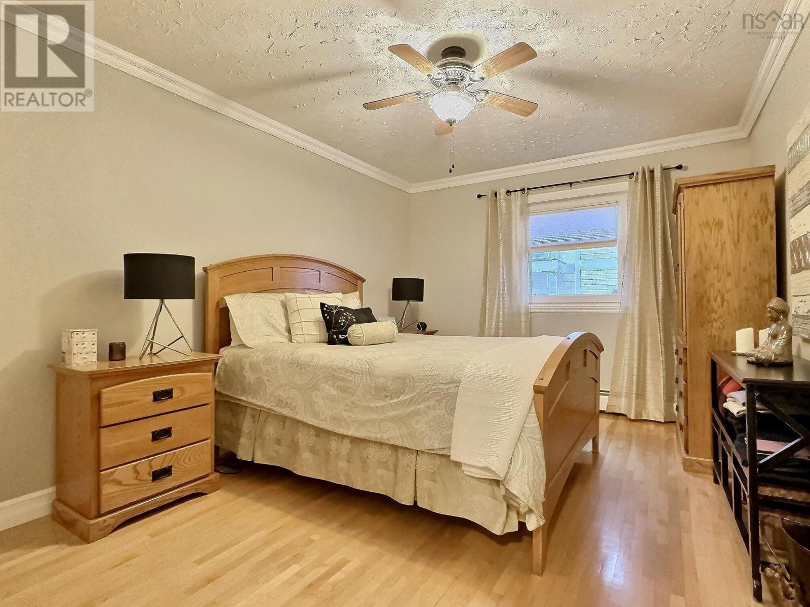 15052 Cabot Trail Road - 14