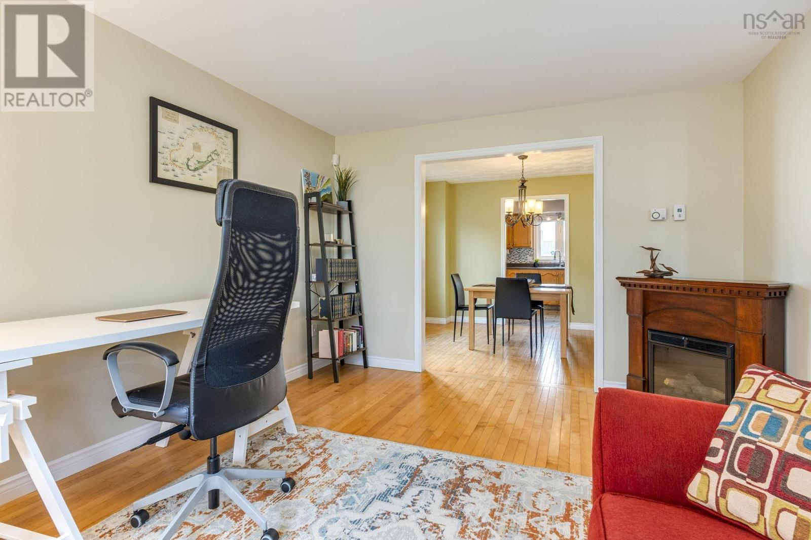 110 Rossing Drive - 7