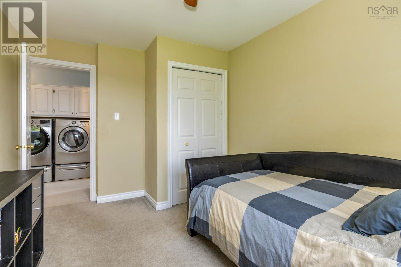 110 Rossing Drive - 23