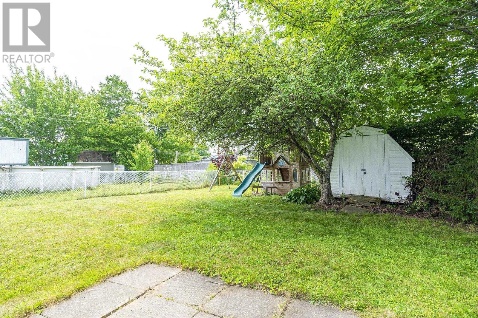 110 Rossing Drive - 32