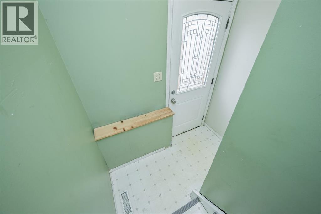 9918 70 Avenue - 14