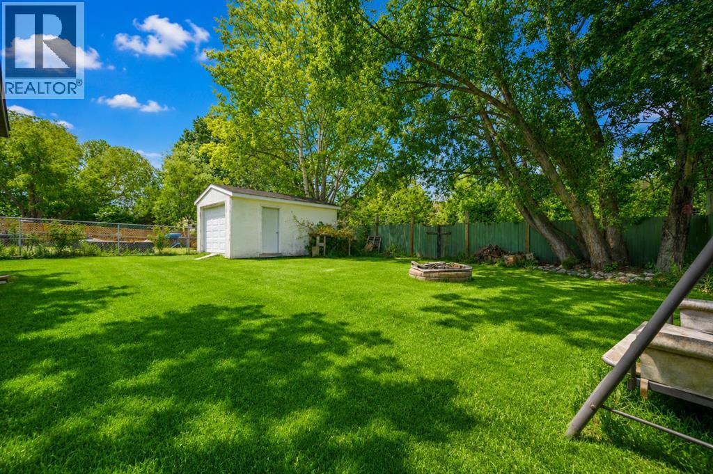 9918 70 Avenue - 23