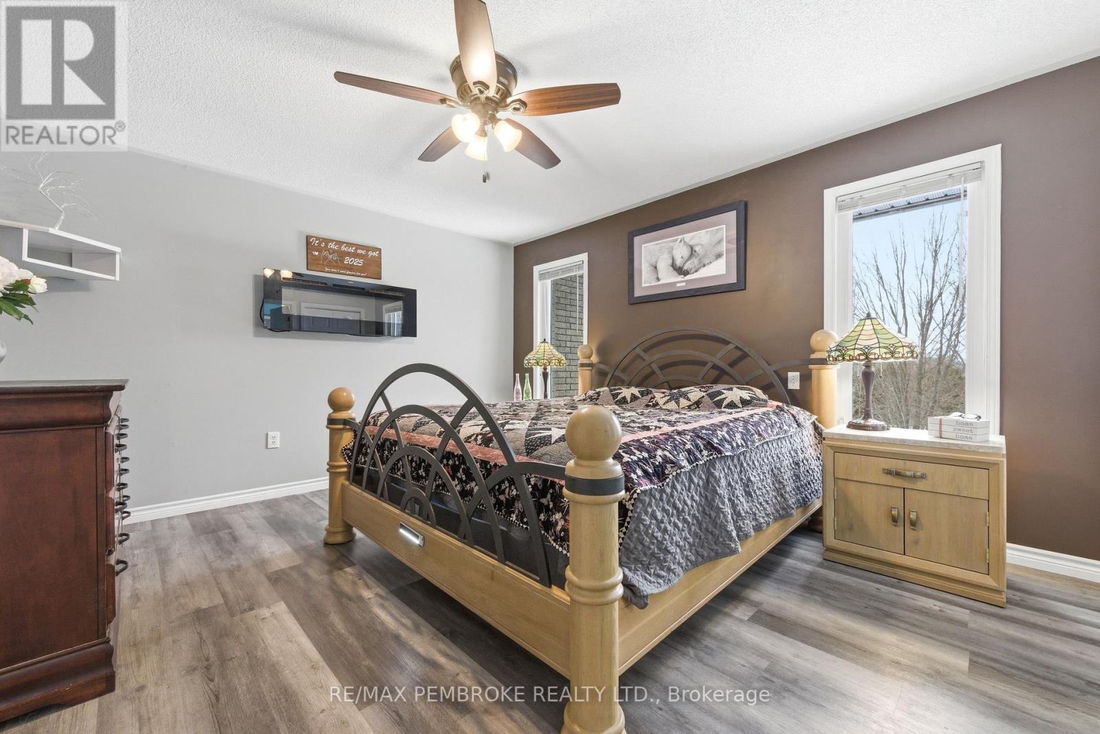 56 ROBERTSON DRIVE - 24