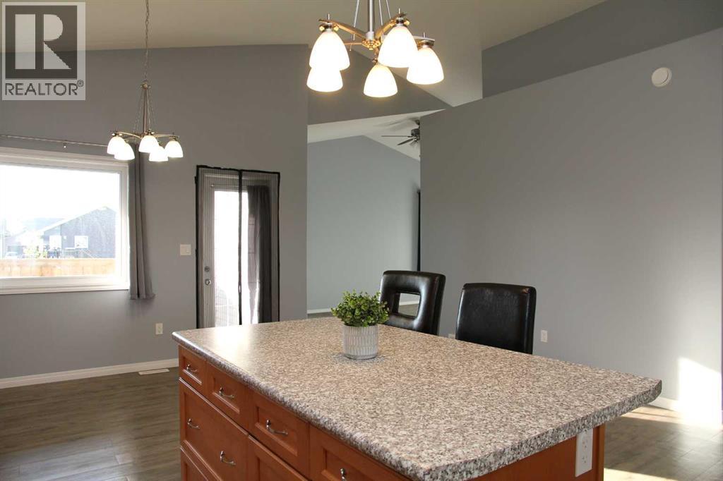 3908 41A Avenue - 8