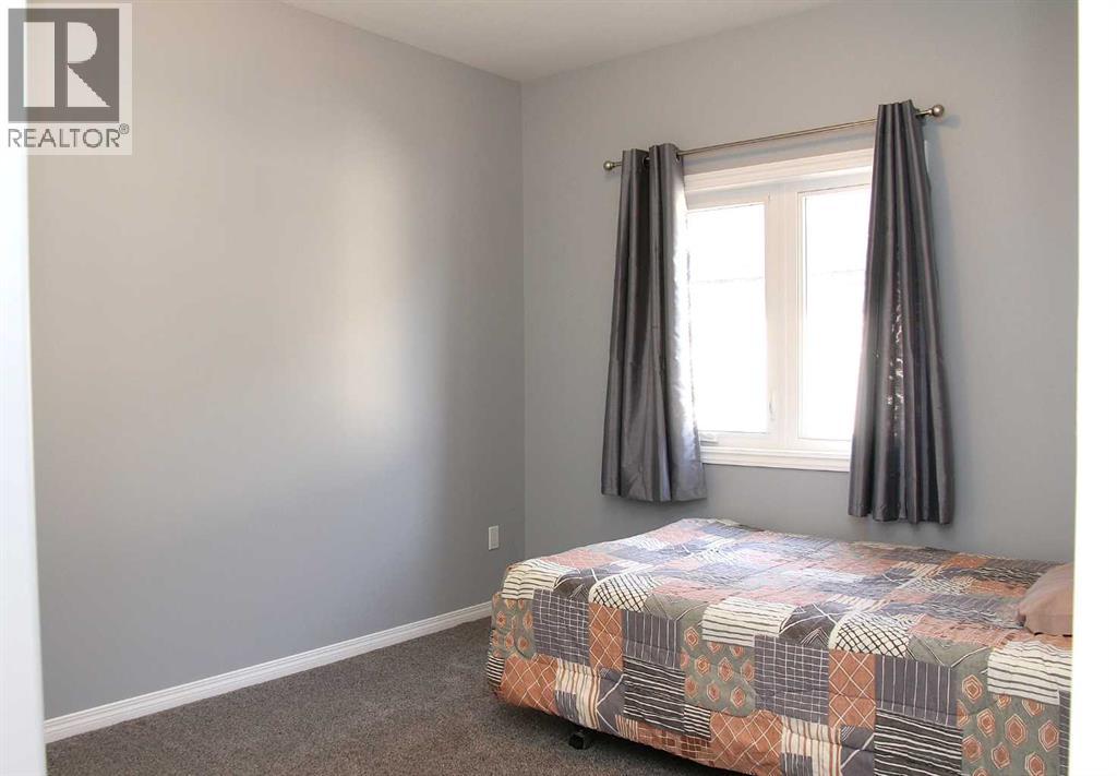 3908 41A Avenue - 11