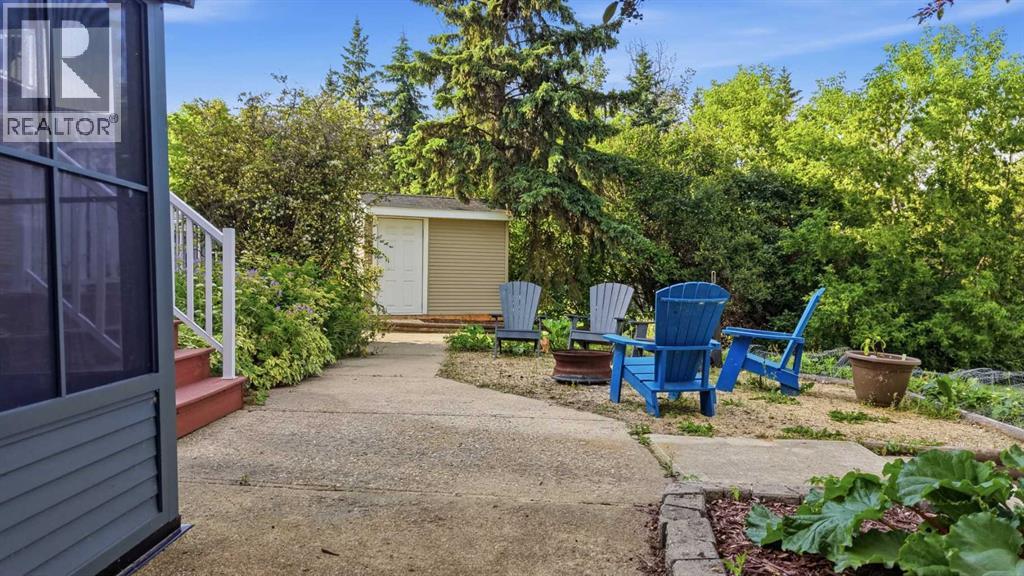 31 Willow Crescent - 36