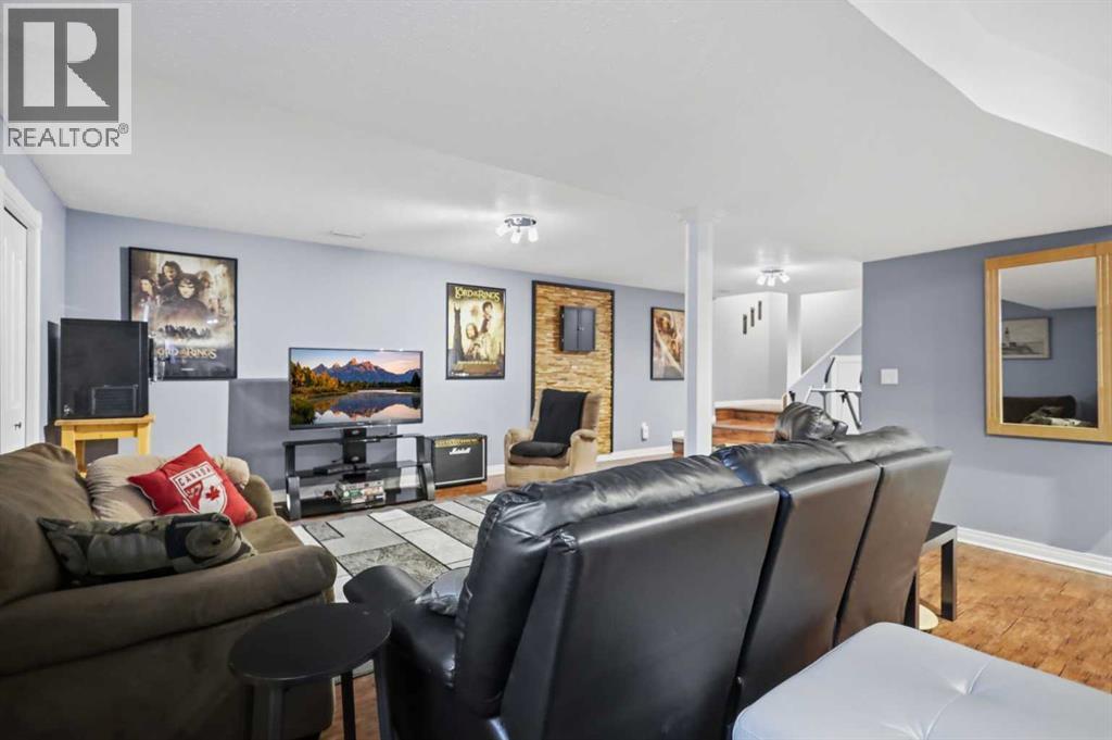 31 Willow Crescent - 25