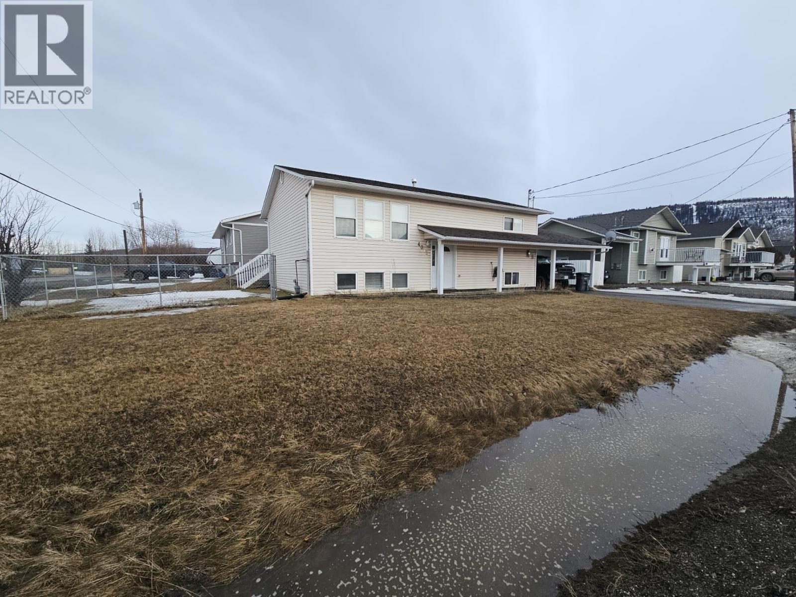 4013 52 Avenue NE - 60