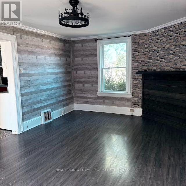 105 PINE STREET - 14