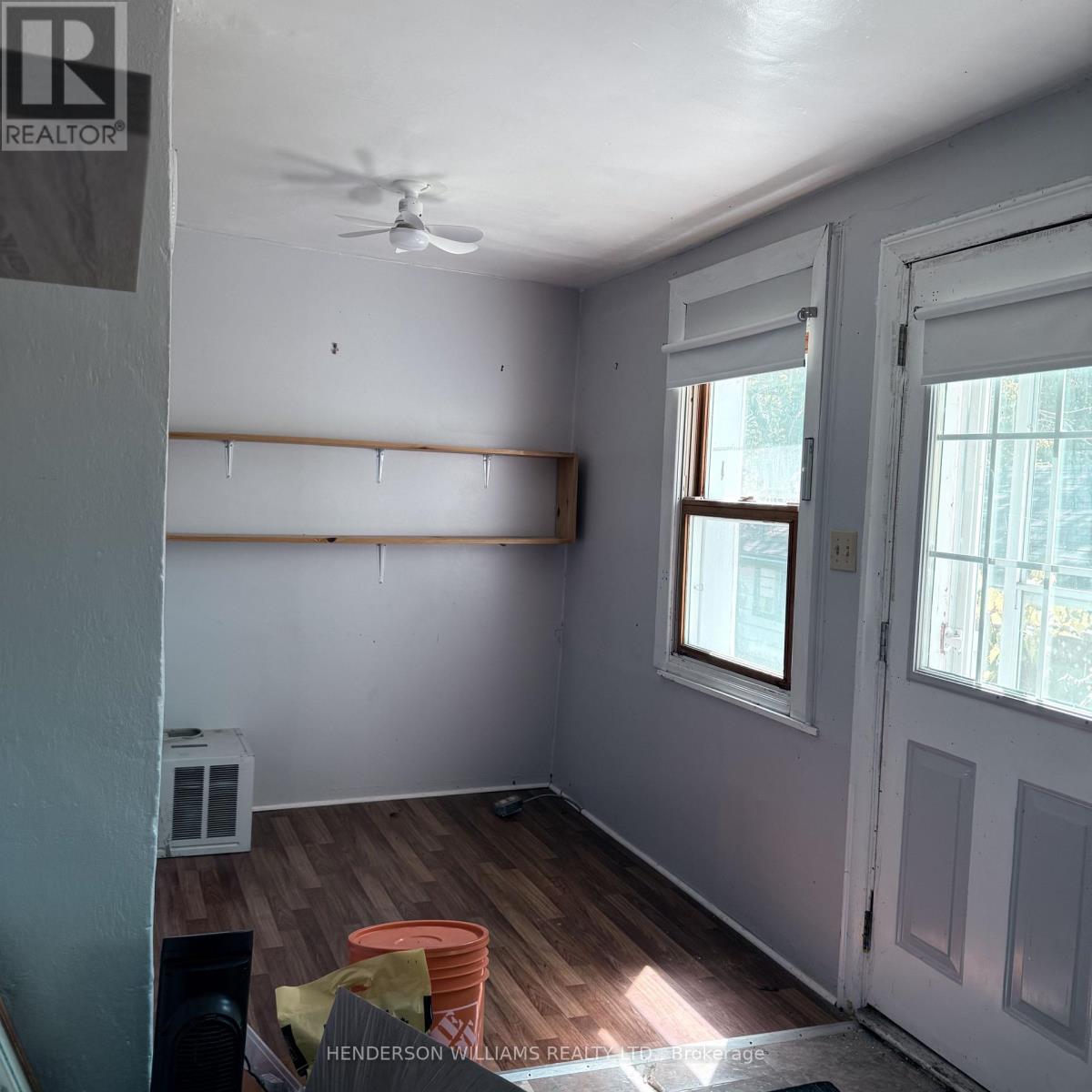 105 PINE STREET - 18