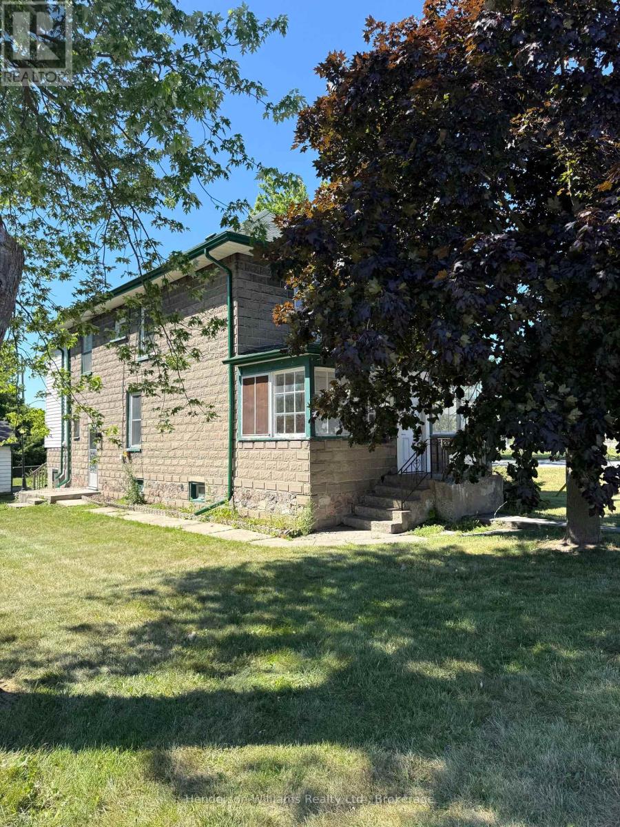 105 PINE STREET - 23