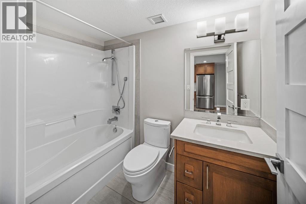 #208 810 7th Street - 9