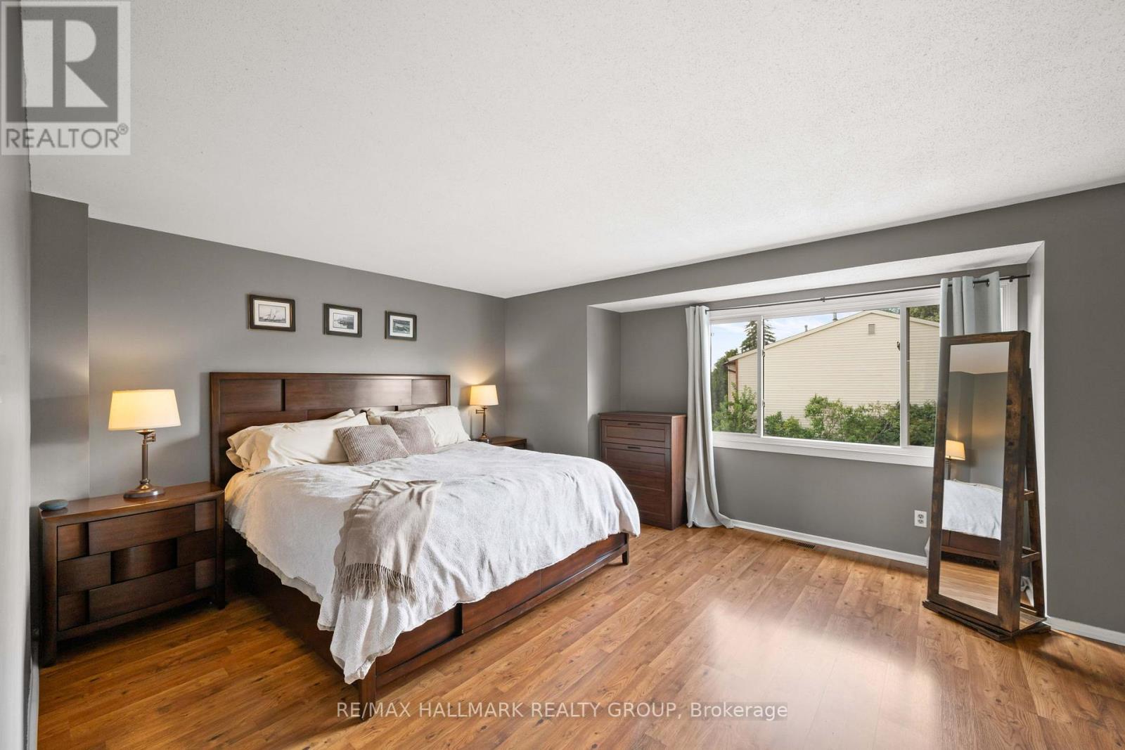 1791 LAMOUREUX DRIVE - 17