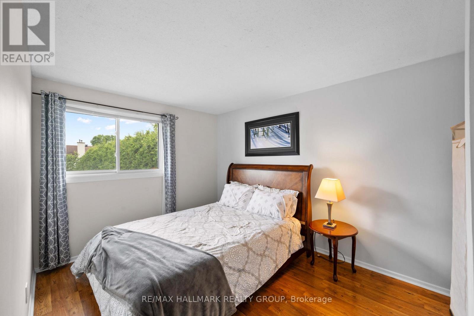1791 LAMOUREUX DRIVE - 21