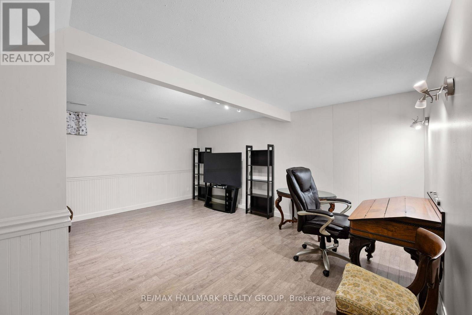 1791 LAMOUREUX DRIVE - 24