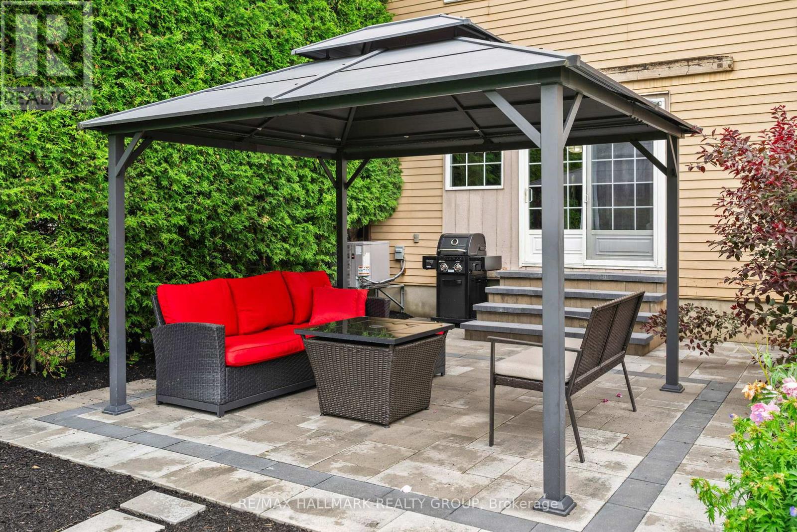 1791 LAMOUREUX DRIVE - 29
