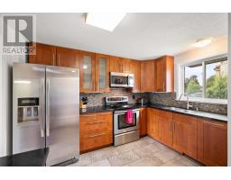 Partial bathroom - 1791 Lamoureux Drive, Ottawa, ON K1E2H3 Photo 6