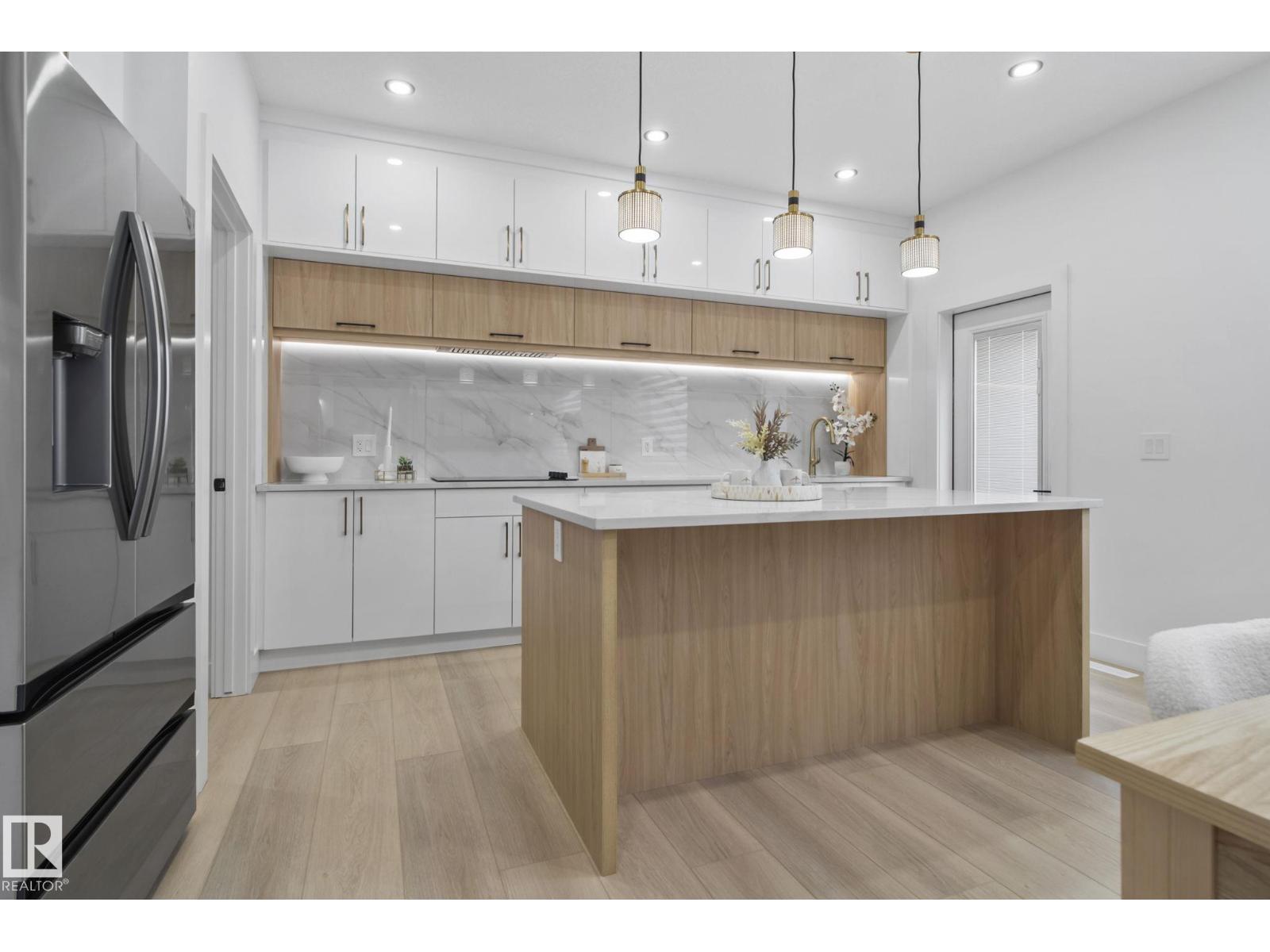 88 silverstone DR - 11