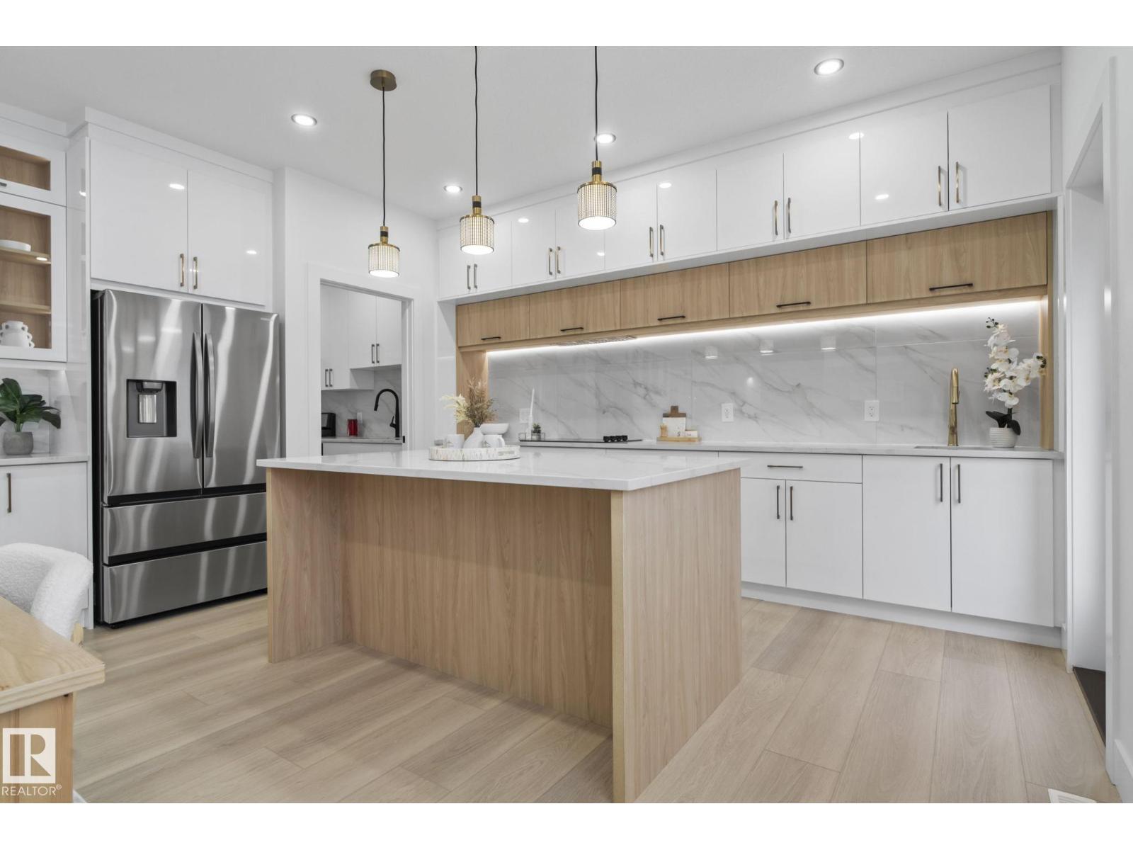 88 silverstone DR - 12
