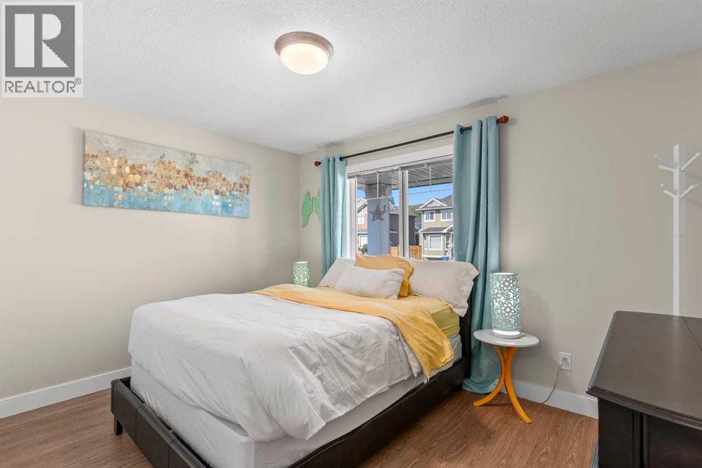 317 McLeod Crescent - 20