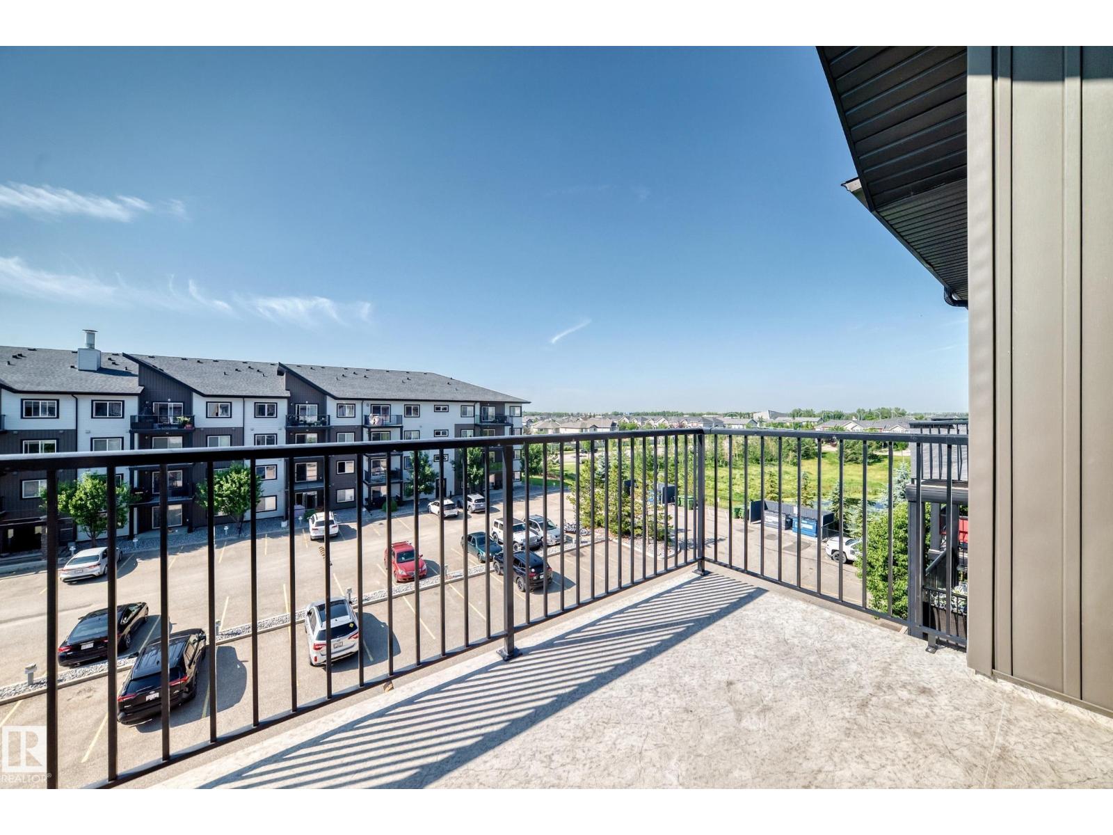#408 508 Albany WY NW NW - 16