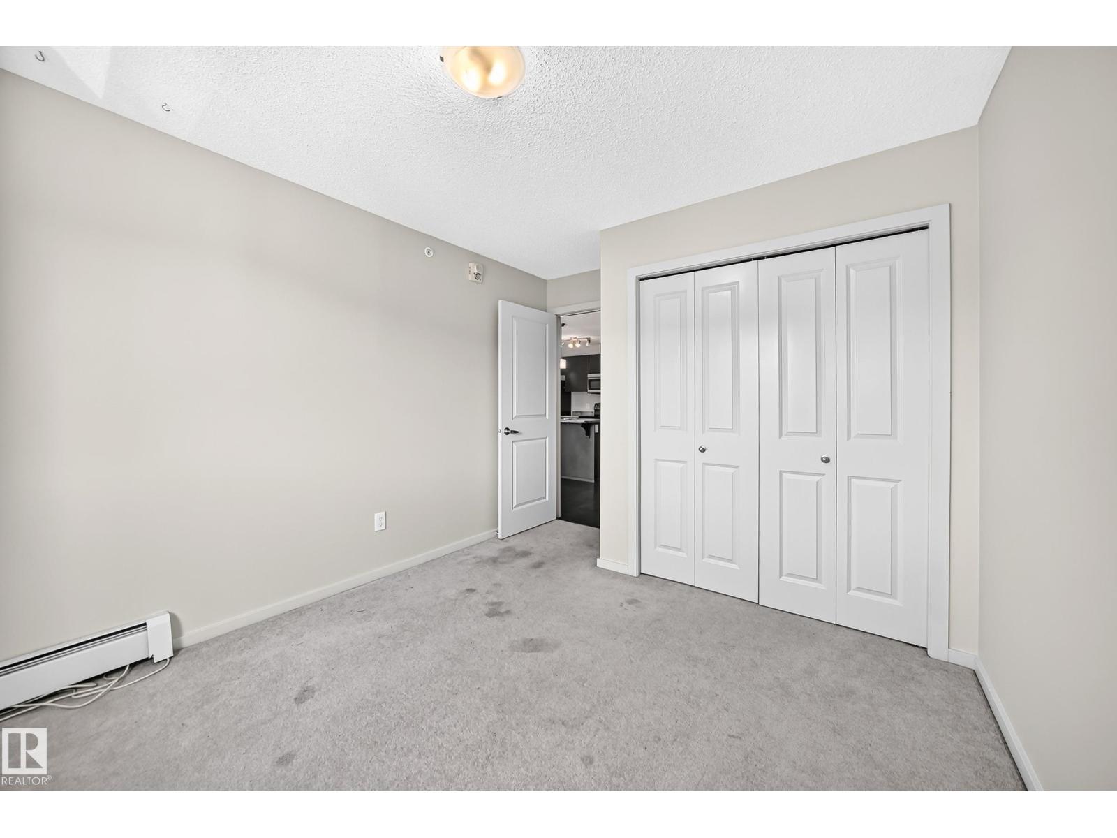 #408 508 Albany WY NW NW - 26